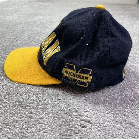 Michigan Wolverines Starter Hat Men’s 7 1/4 Blue Embroidered Logo Fitted - Picture 2 of 12
